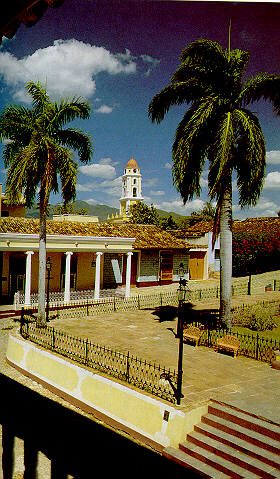 Trinidad vista della Plaza Major